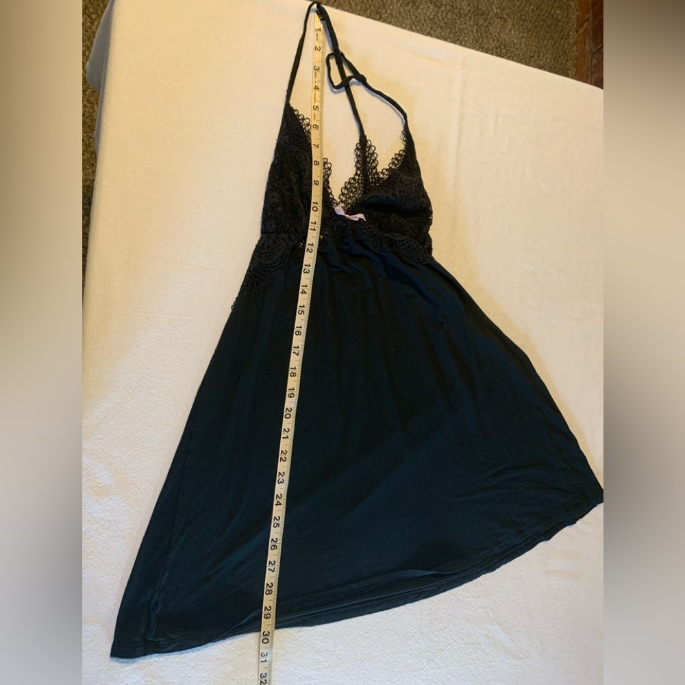 Lacy Details Victoria’s Secret T Strap Slip Dress Black Lace Bodice Romantic - Picture 10 of 10